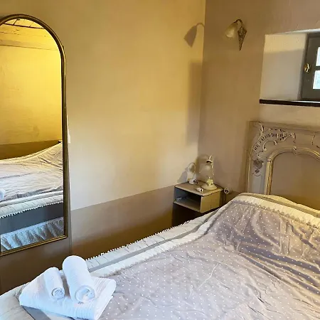 Domaine De La Coletta. Bergerie. Privative * Coti-Chiavari (Corsica)